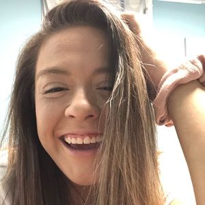 Meet your Posher, Bethany